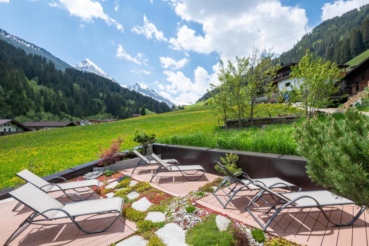 Hotel Jaeger 3Sterne Superior Тукс Экстерьер фото