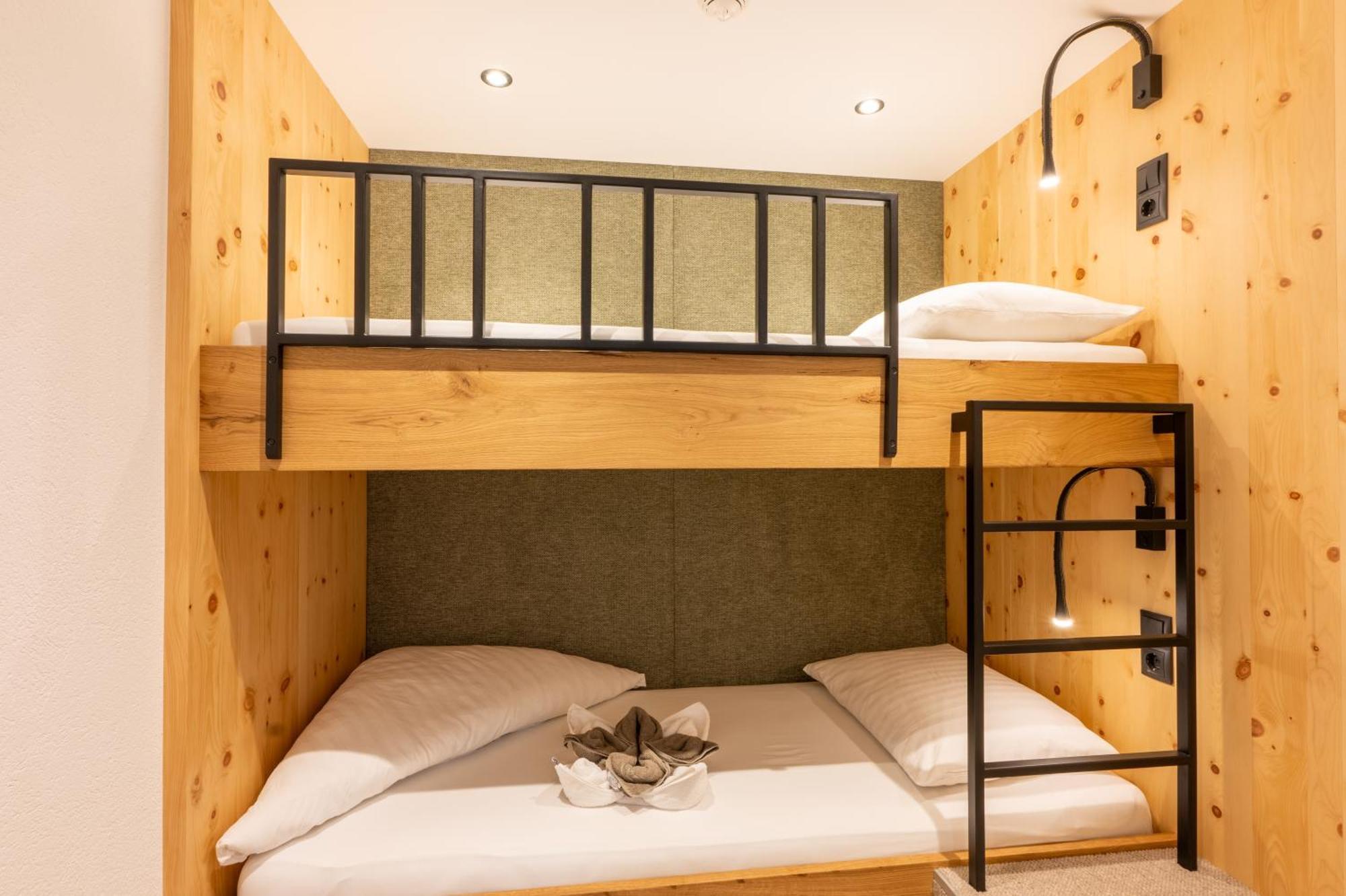 Hotel Jaeger 3Sterne Superior Тукс Номер фото