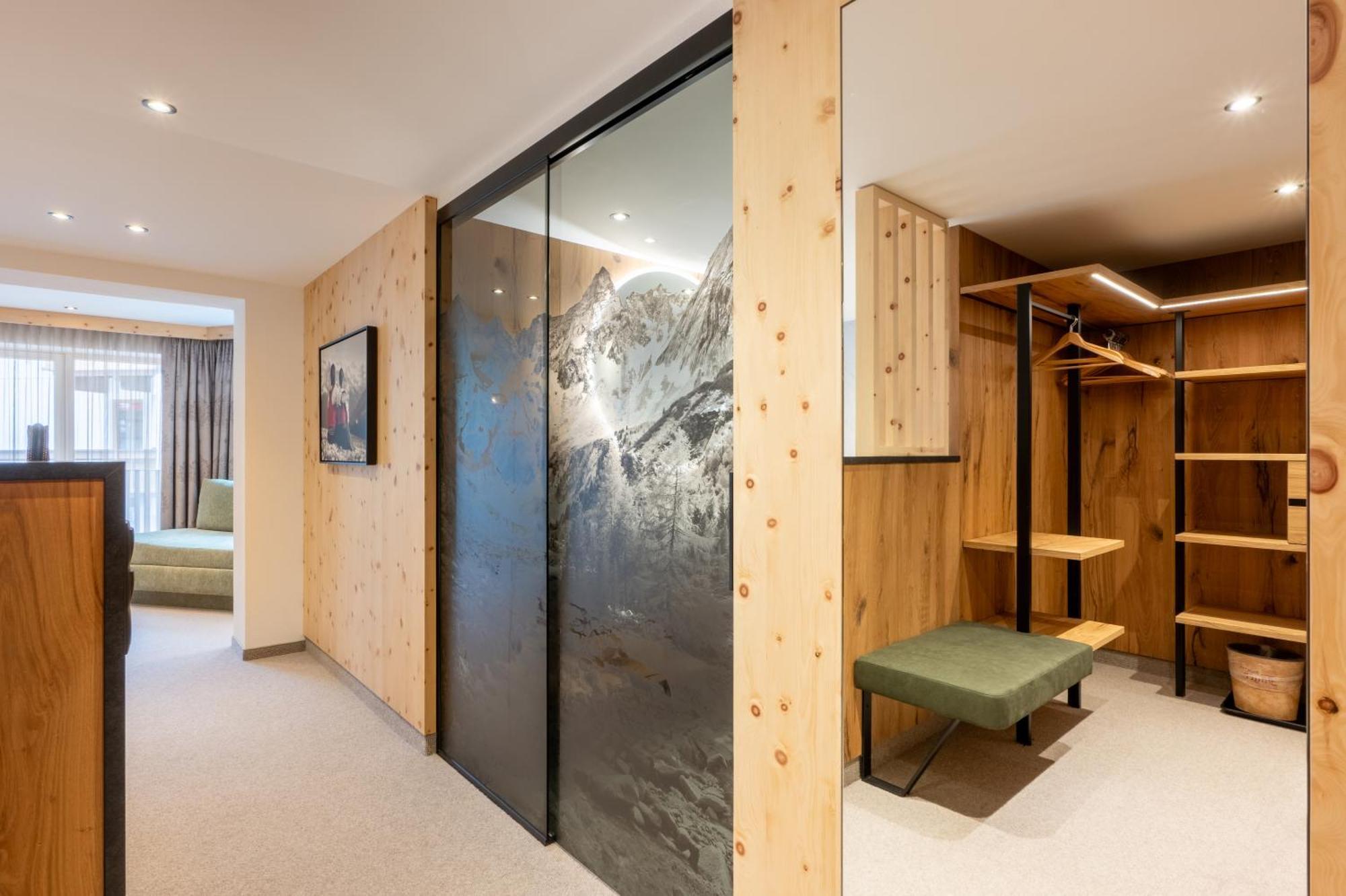 Hotel Jaeger 3Sterne Superior Тукс Номер фото